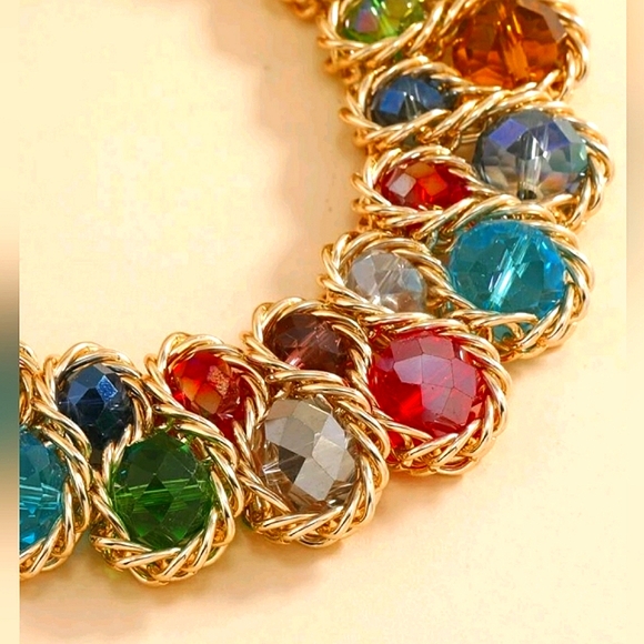 "Jodie" Gold Stone Statement  Necklace - Picture 4 of 4